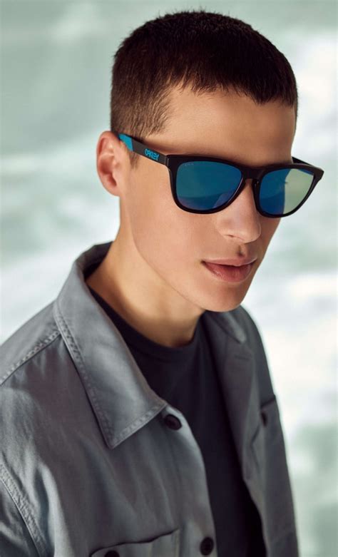 sunglasses hut latest for men